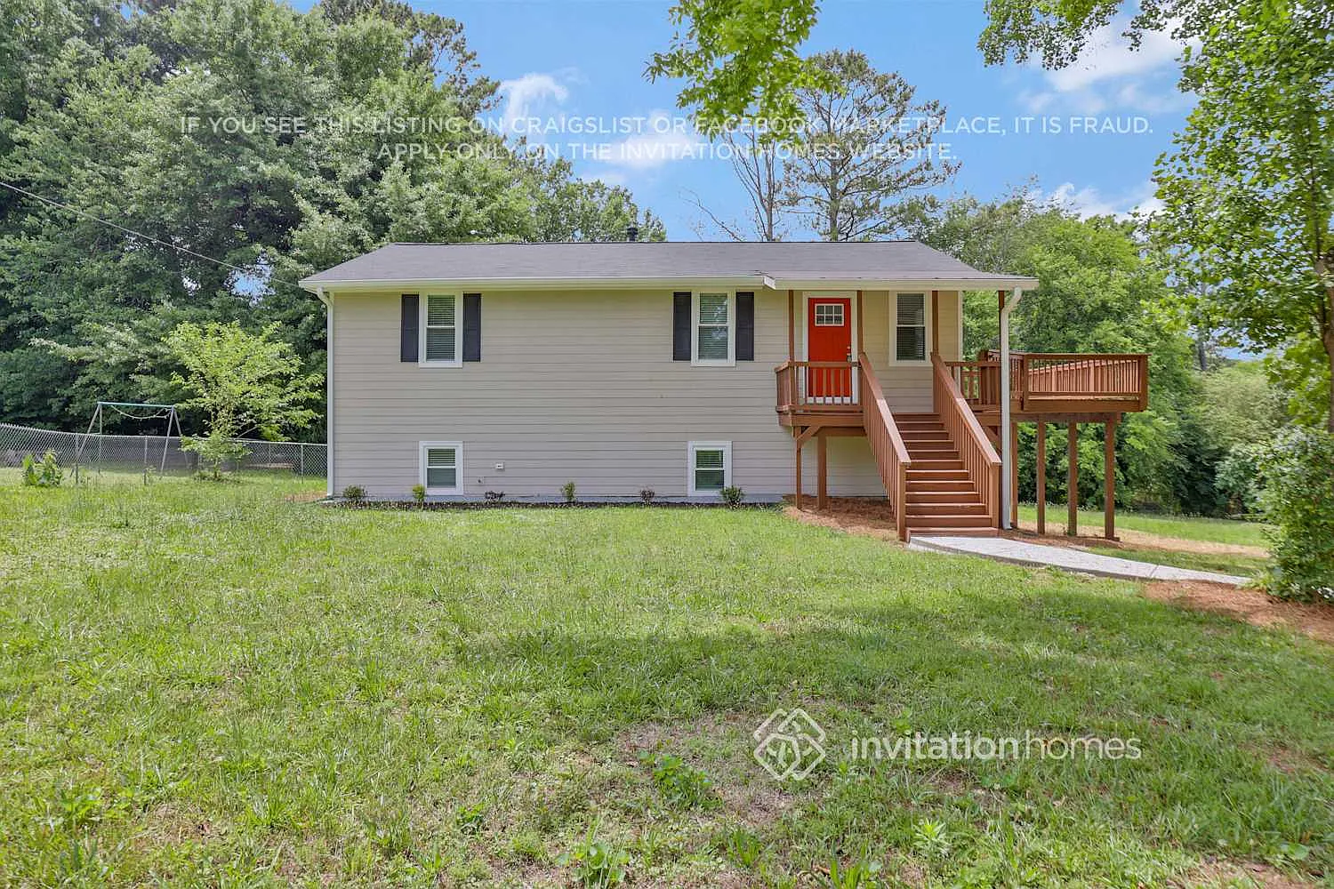 2627 Chambers Rd Marietta, GA 30066 — Photo 2