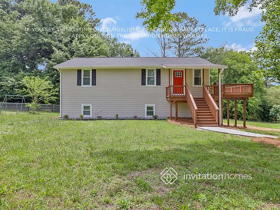 2nd image of 2627 Chambers Rd