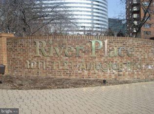 1021 Arlington Blvd APT 317, Arlington, VA 22209