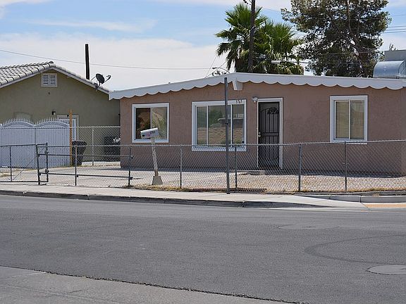 2nd image of 3765 Hawaii Ave