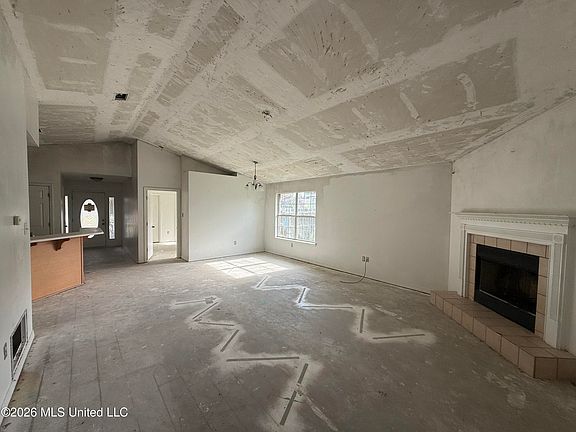 3rd image of 14232 S Country Hills Dr