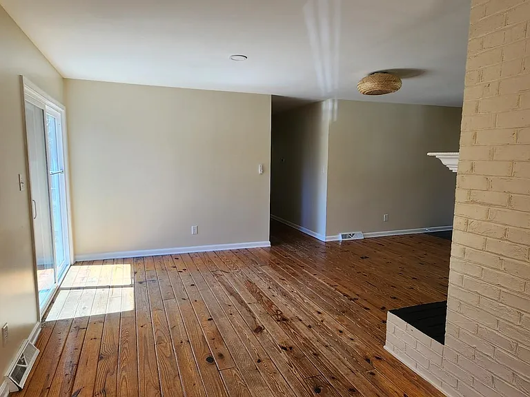 9311 Cattail Rd — Photo 7
