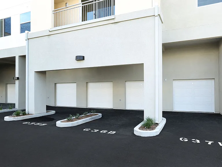 Private Garages