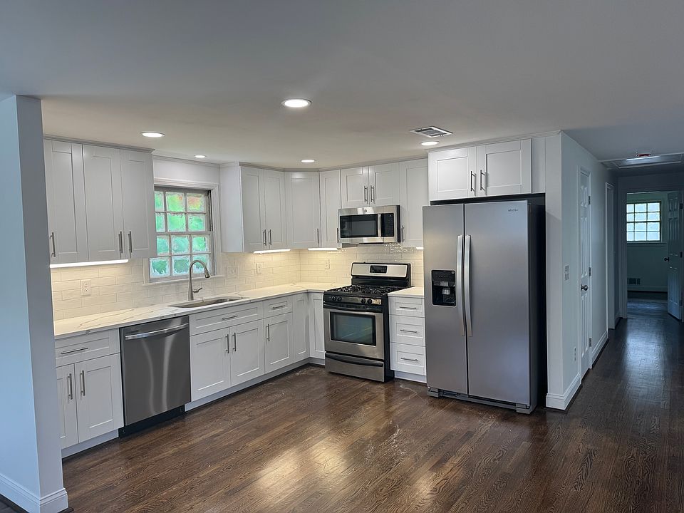 1st image of 2395 Rhineland Ct