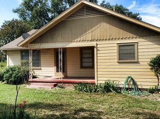 5919 Nightingale Rd, Gilmer, TX 75645