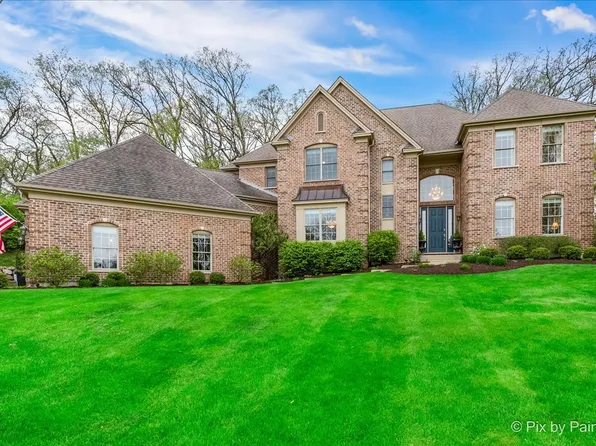 7307 Saddle Oaks Dr, Cary, IL 60013