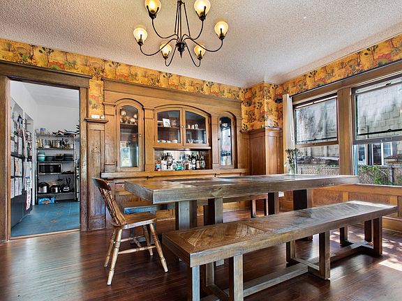 4th image of 215 N Avenue 56 #10