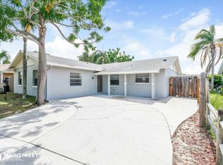 1709 Stonehaven Way, Tarpon Springs, FL 34689