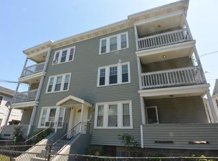 100 Capen St APT 4, Dorchester, MA 02124