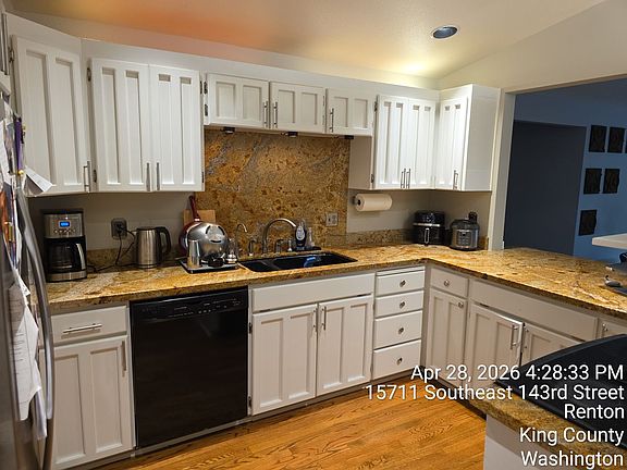 4th image of 15711 SE 143rd St