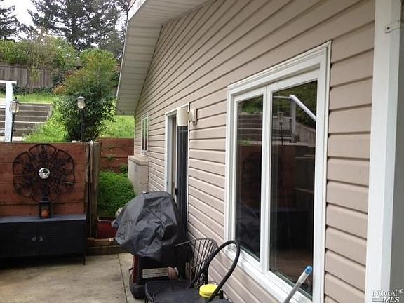 5th image of 1552 San Anselmo Ave