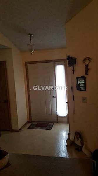 2nd image of 826 Schooner Dr