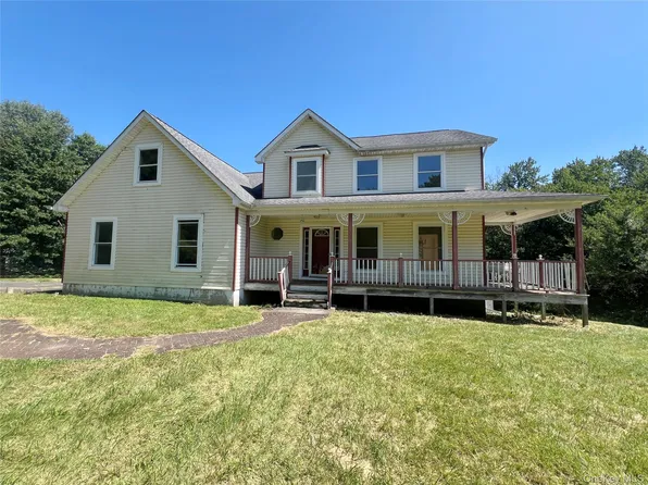 64 Enright Lane, Montgomery, NY 12549