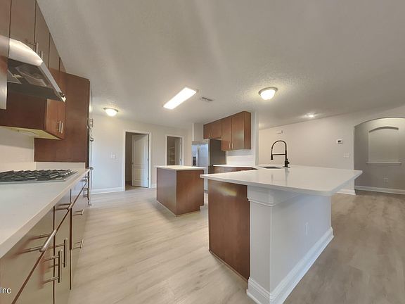 4th image of 3042 CAPTIVA BLUFF Circle