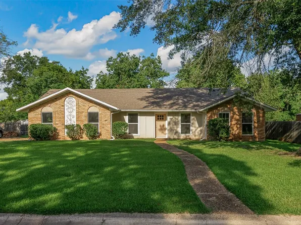 301 Dianne Cir, Bossier City, LA 71111