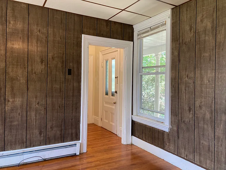 75 Dean Ave — Photo 11