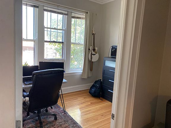 2nd image of 4623 N Lincoln Ave #2NW