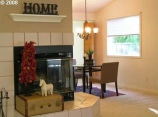 374 NE 28th Pl, McMinnville, OR 97128