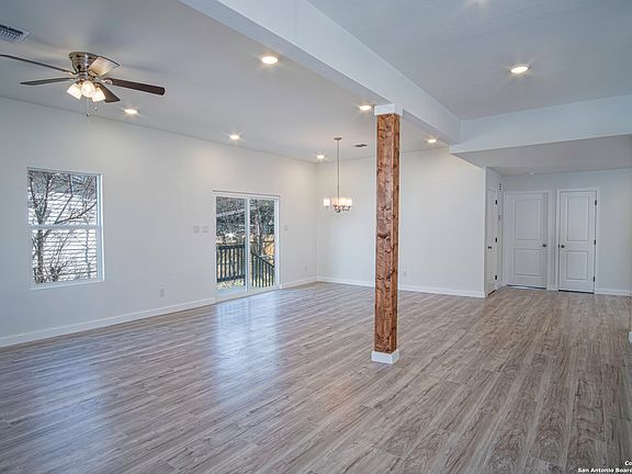3rd image of 112 ESSEX ST