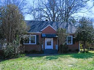 201 Bowles Ave, Greenwood, SC 29649