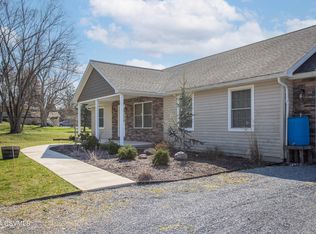 14 Trump Rd, Danville, PA 17821