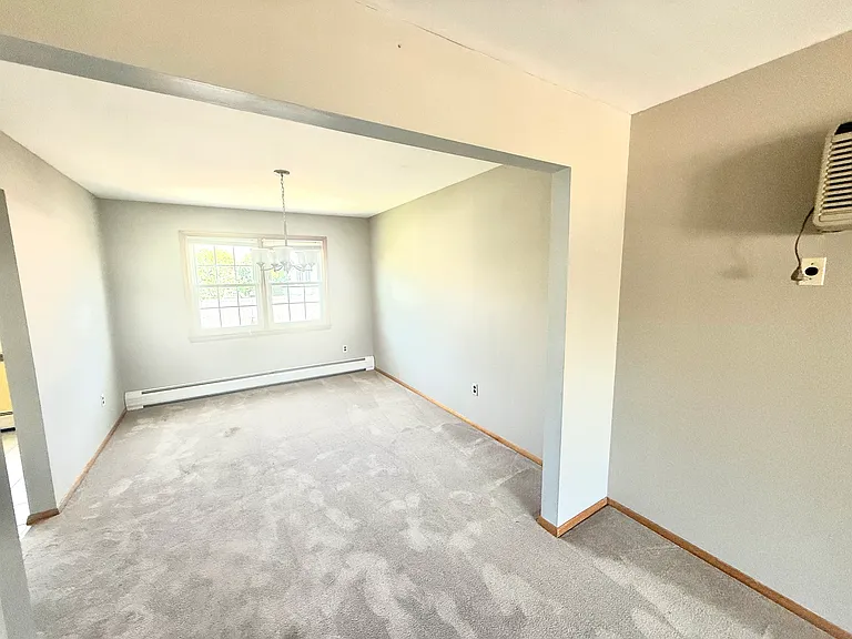 33 Kossuth St #1 — Photo 6