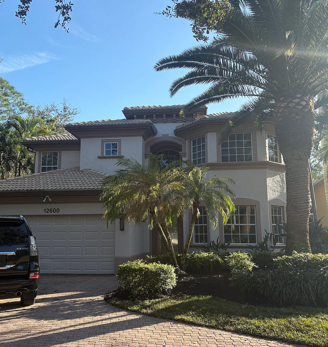 4 bed, 3.5 bath, 2701 sqft, $6,000 — Photo 1