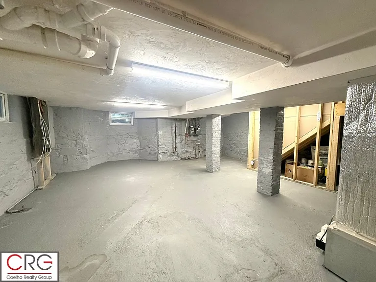 170 Webster Ave #1 — Photo 39