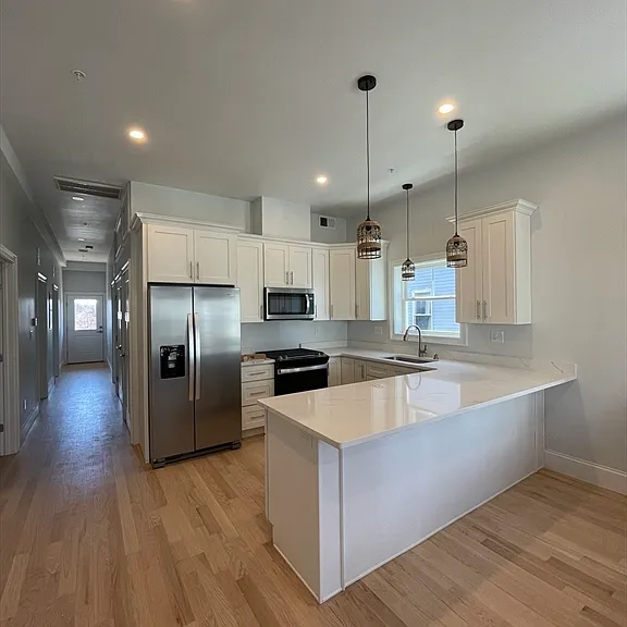 28 Browning Ave #2 — Photo 16