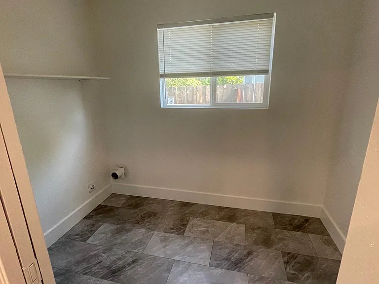 4400 Melody Ln — Photo 20