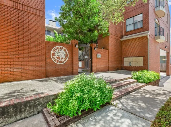 106 E 30th St APT 206, Austin, TX 78705