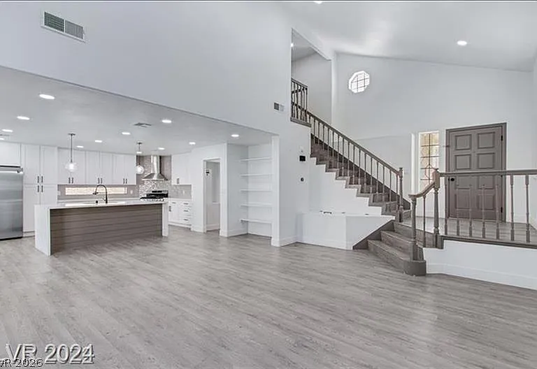 8312 Bermuda Beach Dr — Photo 5