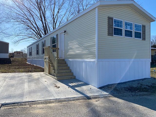 1st image of 12409 Birch Ln