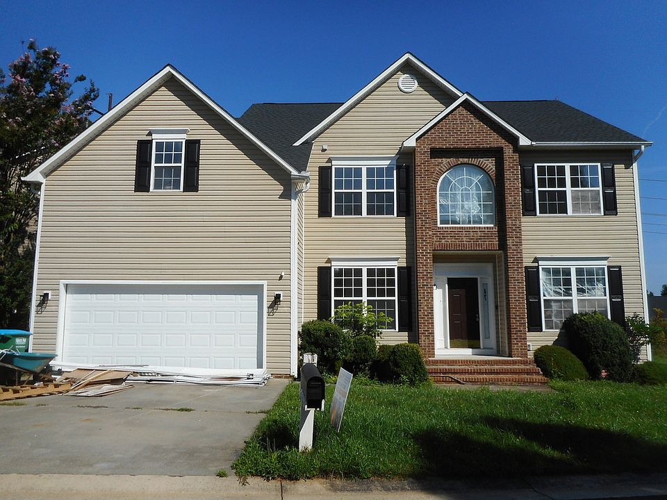 1st image of 21 Groton Way