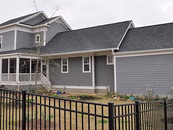 4th image of 195 Ellsworth Manor Dr