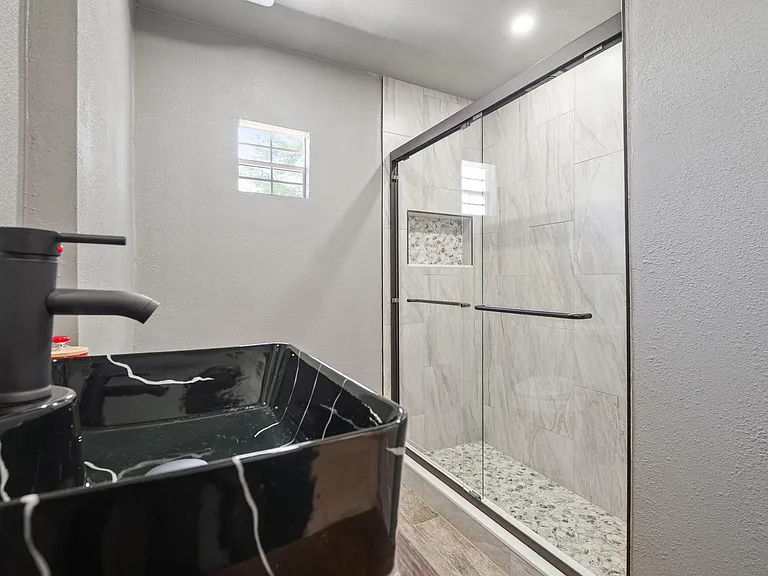 3209 Chestershire Dr — Photo 18