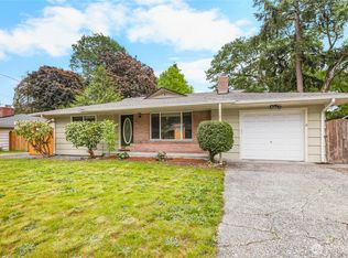 8424 Mount Tacoma Dr SW, Lakewood, WA 98498