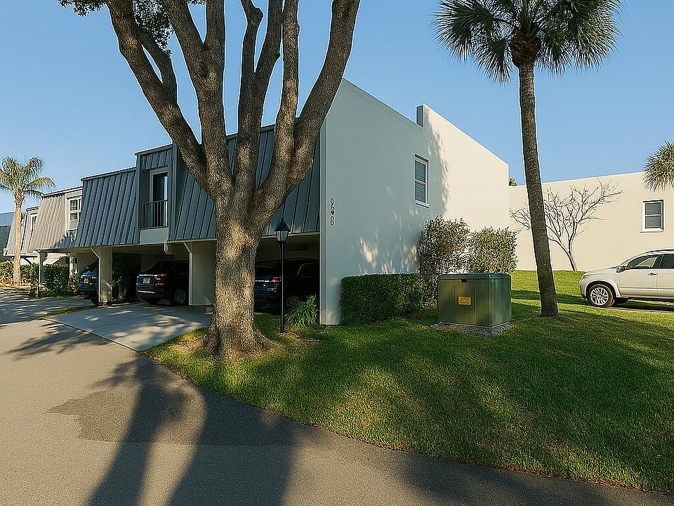 1st image of 390 Golfview Road #A