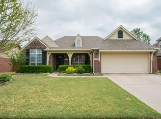 10403 N 114th Ave E, Owasso, OK 74055