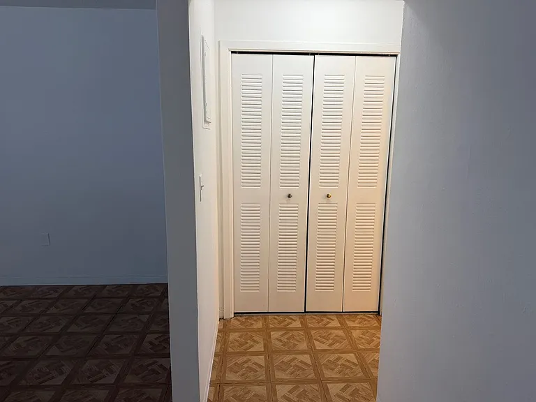 2111 Roosevelt St — Photo 16