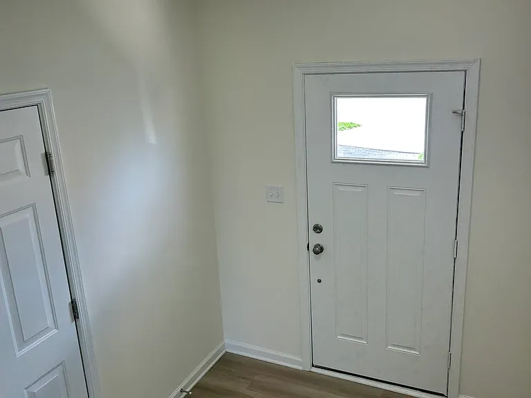 752 Rosler Way — Photo 7