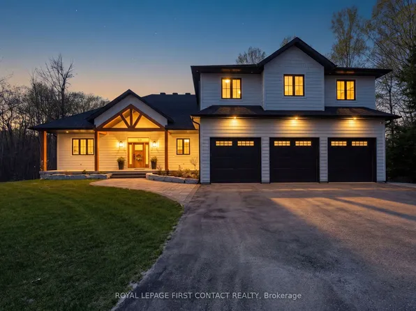 144 Arlynn Cres, Penetanguishene, ON L9M 2G9