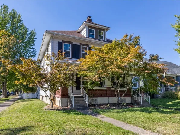 1923 Shroyer Rd, Oakwood, OH 45419