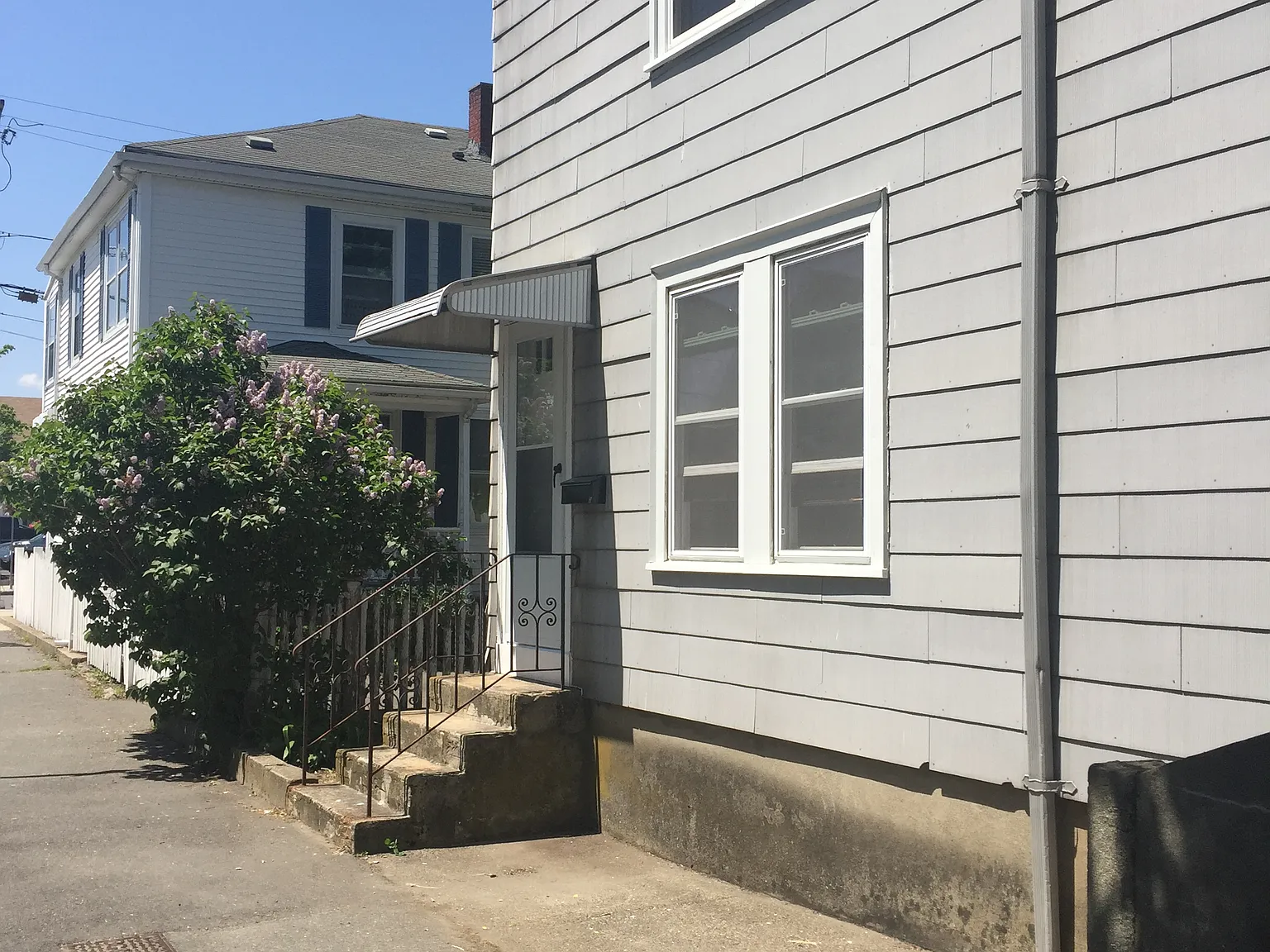 2 bed, 1100 sqft, $2,600 — Photo 3