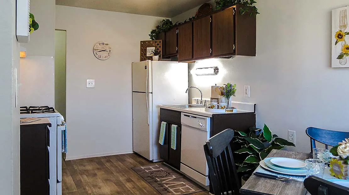 Coppertree Apartments & Townhomes — Photo 3