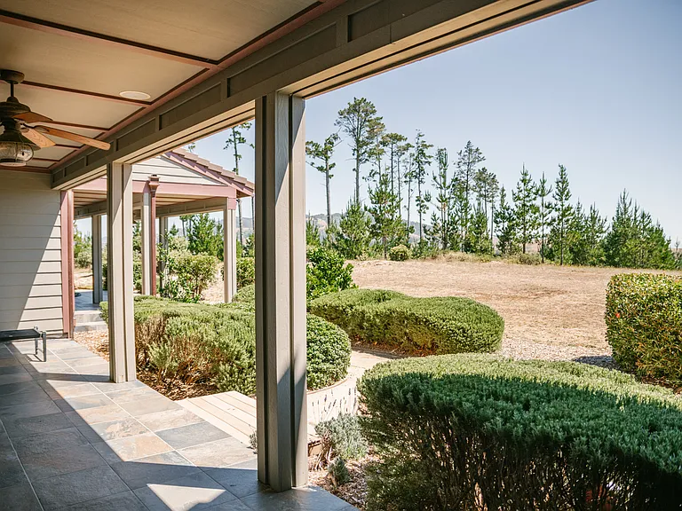 300 Corona Rd — Photo 38