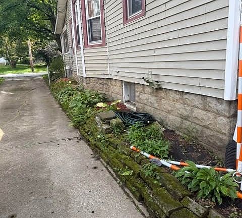 5th image of 416 N Lyman St