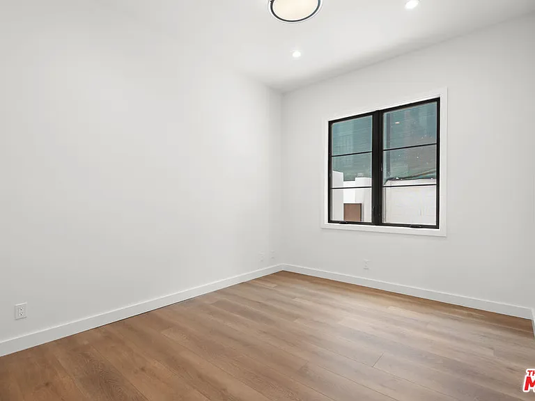930 Lincoln Blvd #A — Photo 14