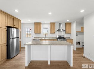 6464 Lakeview Dr, Fallon, NV 89406