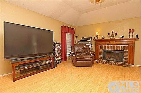 2nd image of 2209 Crystal Creek Ln